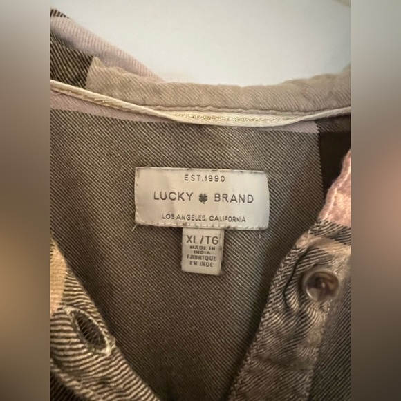 Lucky Brand Women’s Flannel - Picture 3 of 3